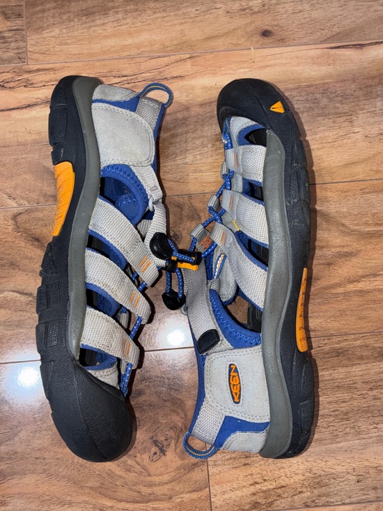 Keen Newport Men’s Sandals, gray & blue - size 7